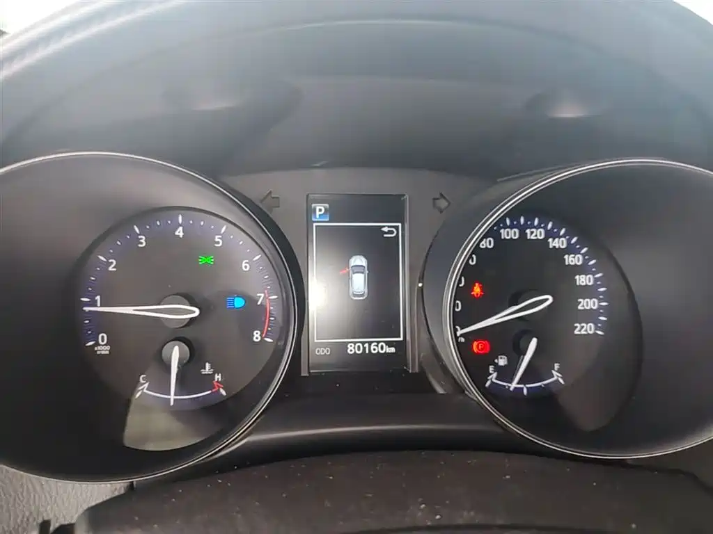Toyota C-HR 2020 Model 2.0L Leading фото 8