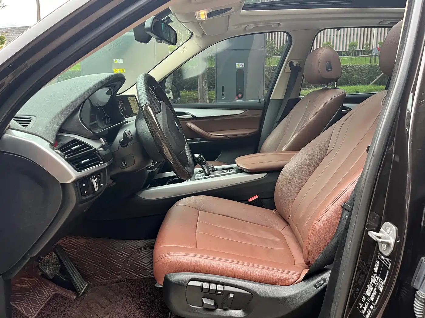 BMW X5 (Import) 2017 xDrive35i Leading Edition фото 8