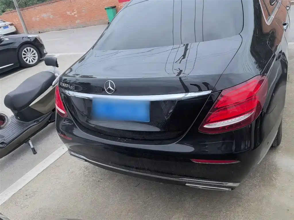 Mercedes-Benz E-Class 2018 Facelift E 200 L фото 6