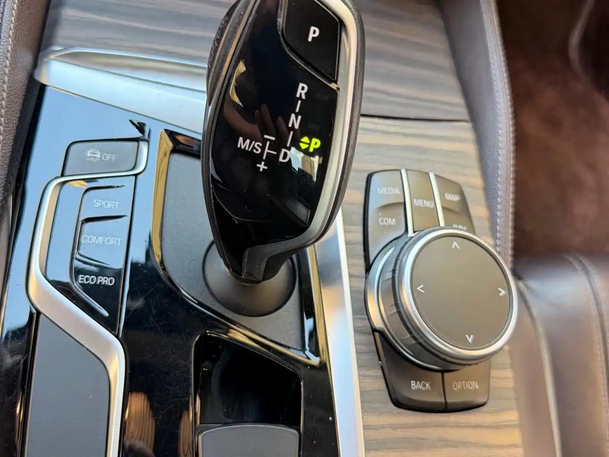 BMW 5 Series 2019 Facelift 530Li xDrive Luxury Package фото 15