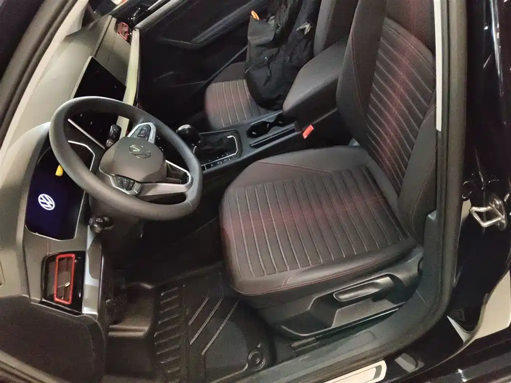 Volkswagen Lavida 2024 Model 300TSI DSG Starlight Full Comfort Edition фото 15