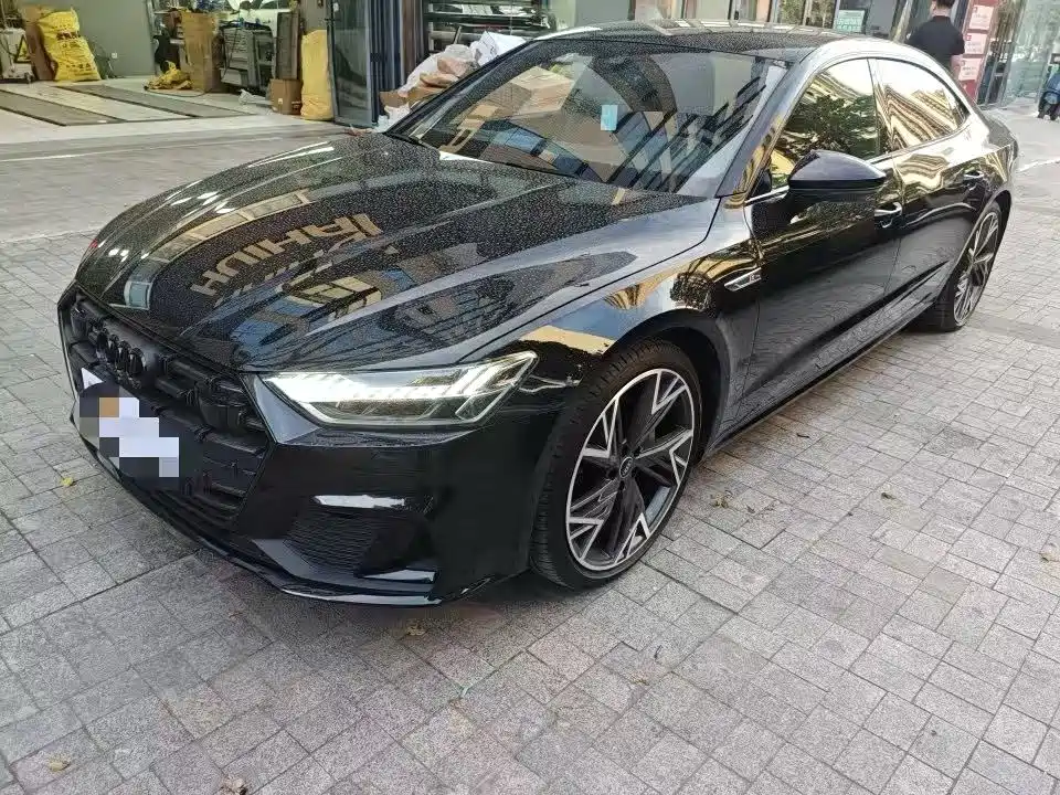 Audi Audi A7L 2024 45 TFSI quattro S-line Black Warrior Edition