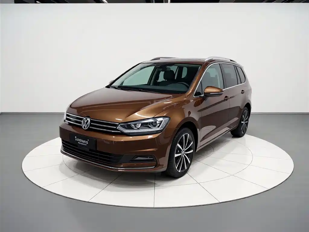 Volkswagen Touran 2016 Touran L 280TSI DSG Luxury фото 2