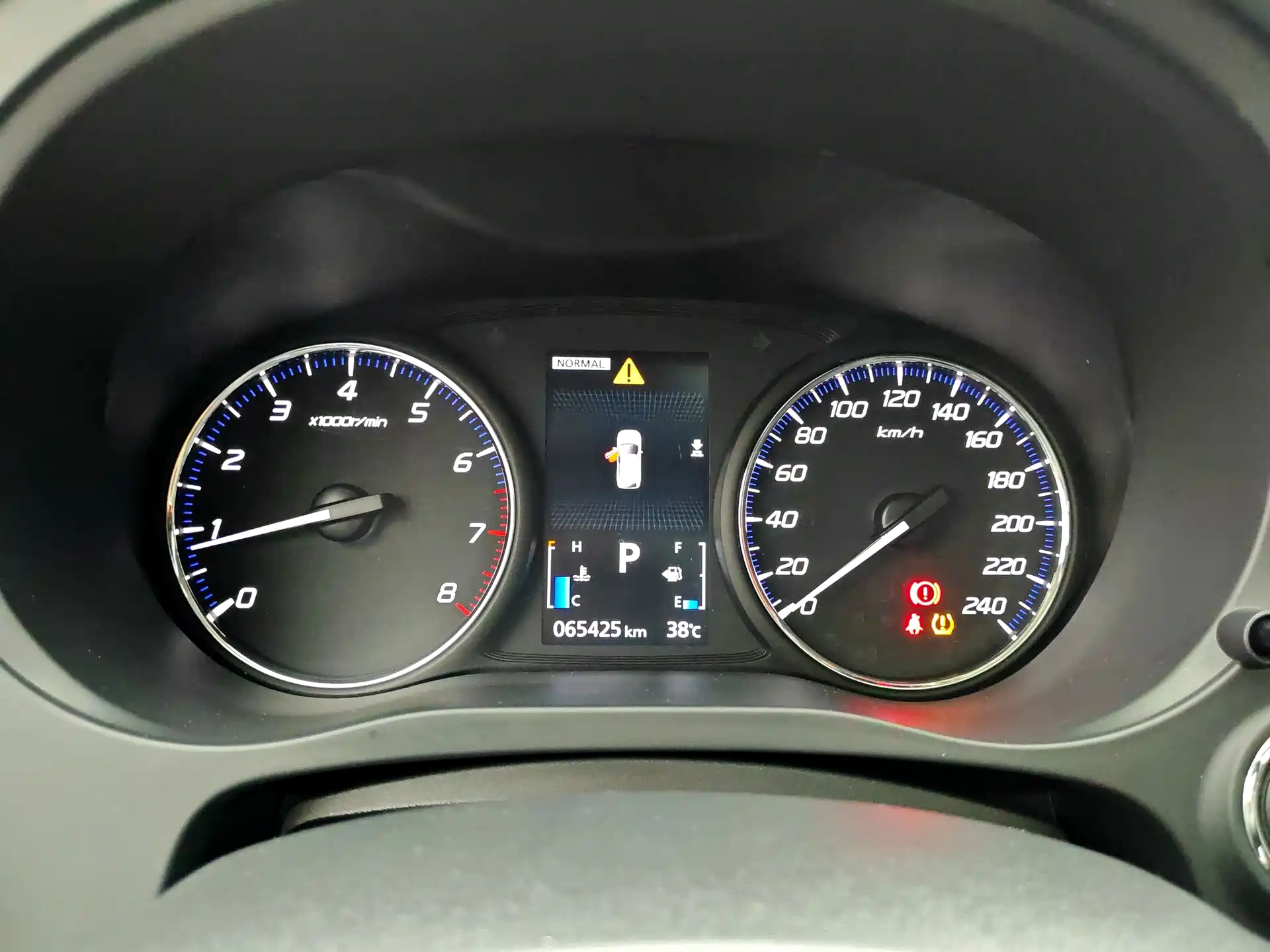 Фото 14 - Mitsubishi Outlander