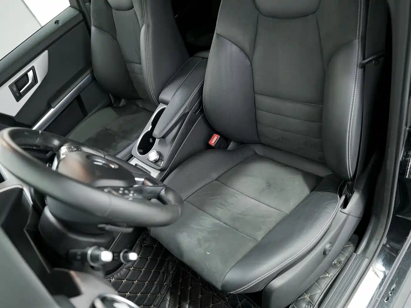 Mercedes-Benz GLK-Class 2015 GLK 300 4MATIC Fashion Ultimate Edition фото 11