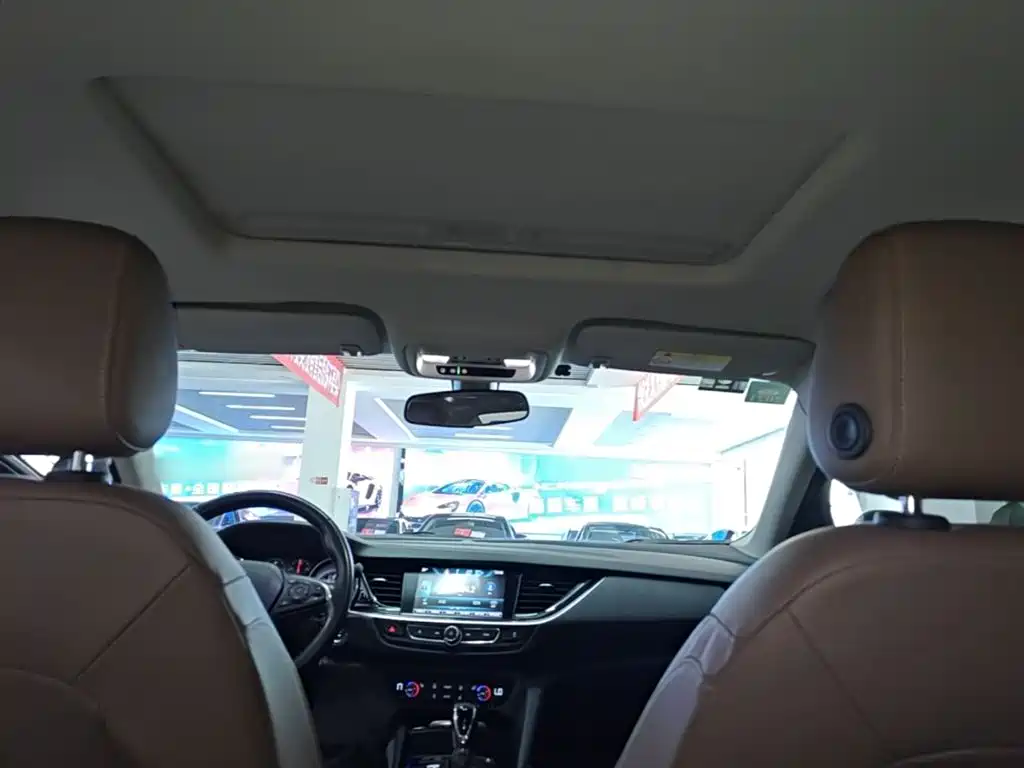 Buick Regal 2019 20T Elite China VI фото 18