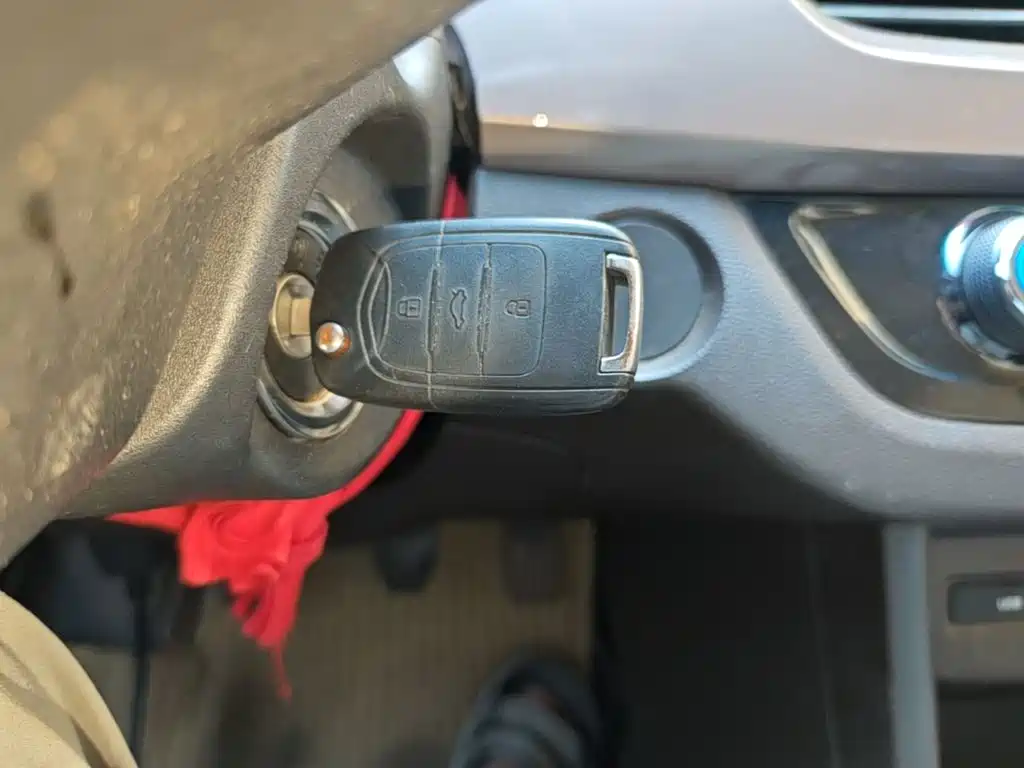 Baojun 310W 2018 2017 1.5L Manual Fashion Edition (China V)