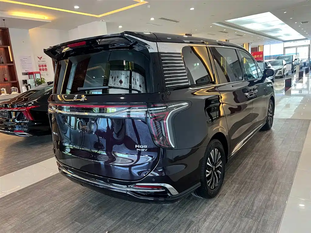 Hongqi HQ9 PHEV 2024 Model 2.0T AWD Luxury Edition фото 2