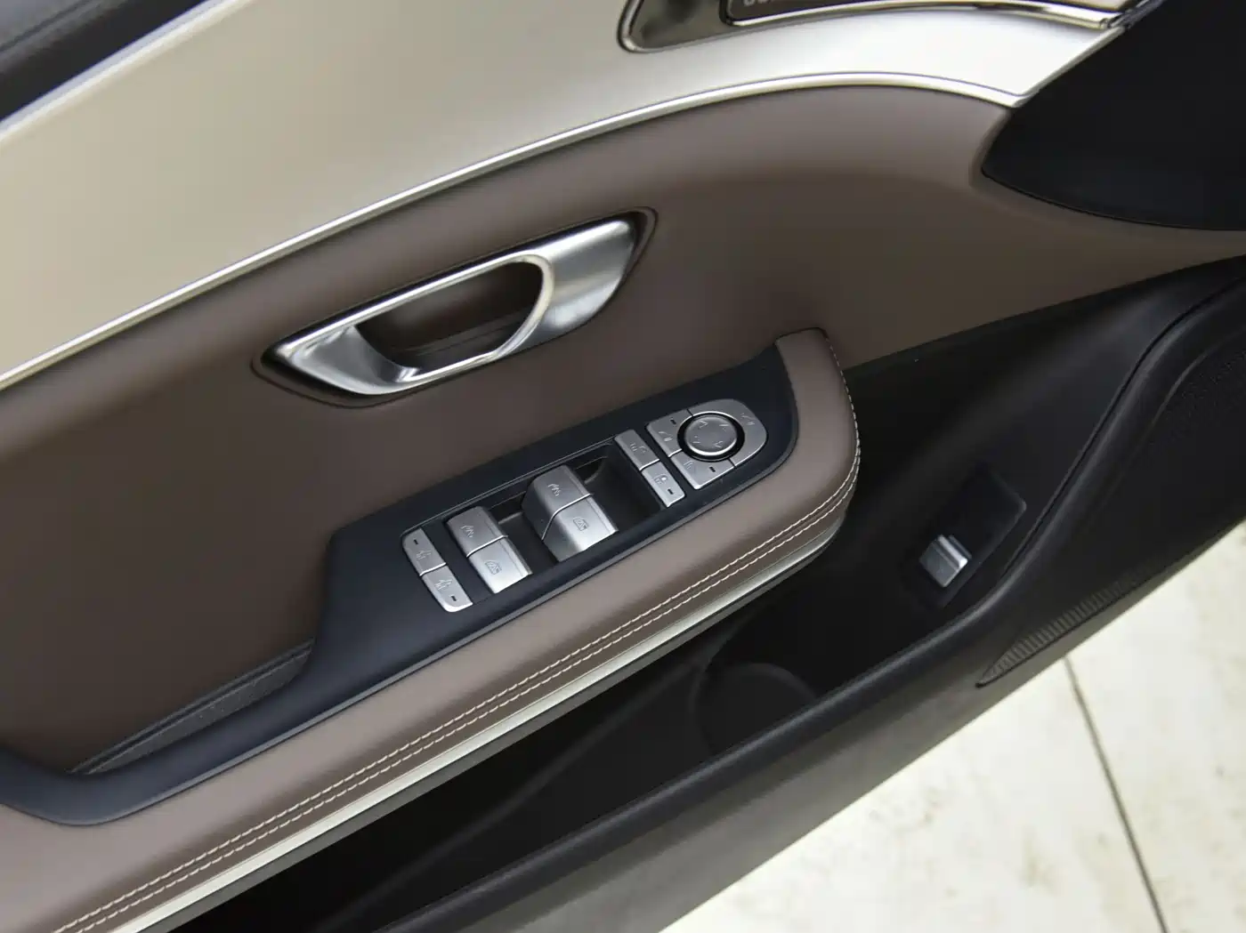 BYD Han 2025 DM-i Smart Driving Edition 125KM LiDAR Flagship фото 8