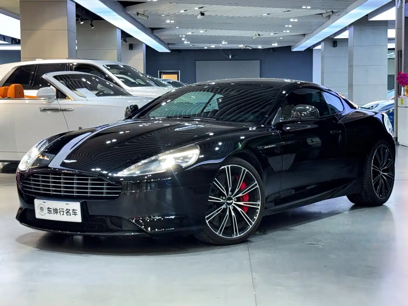 Aston Martin DB9 2014 6.0L Carbon Black Coupe