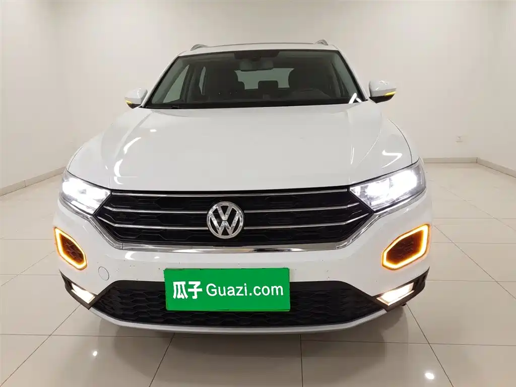 Volkswagen T-ROC 2020 280TSI DSG 2WD Comfort фото 3
