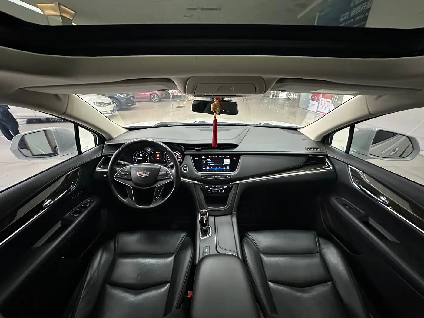 Cadillac XT5 2018 25T Luxury фото 15