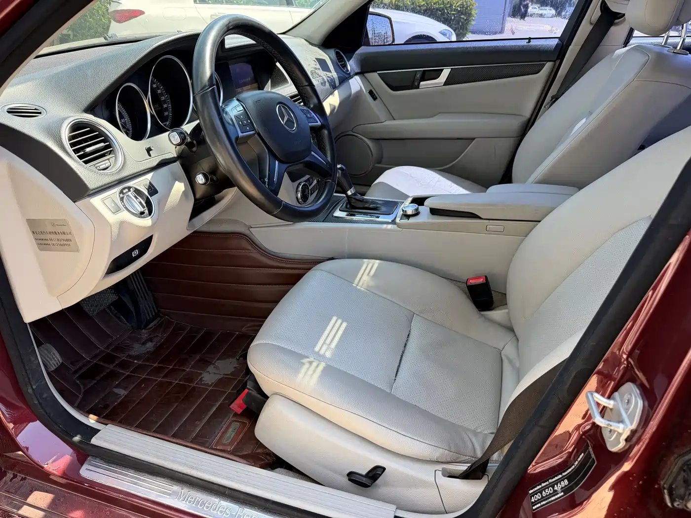 Mercedes-Benz C-Class 2013 Model C 180 CGI Classic фото 10