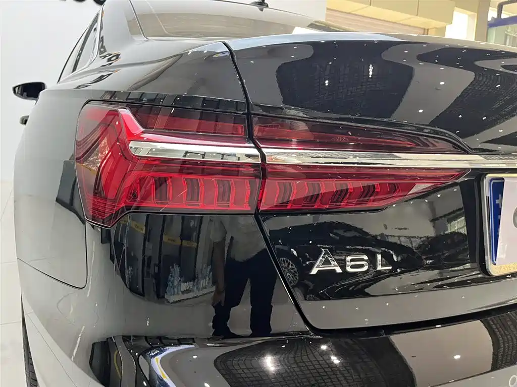 Audi A6L 2024 40 TFSI Luxury Dynamic фото 7