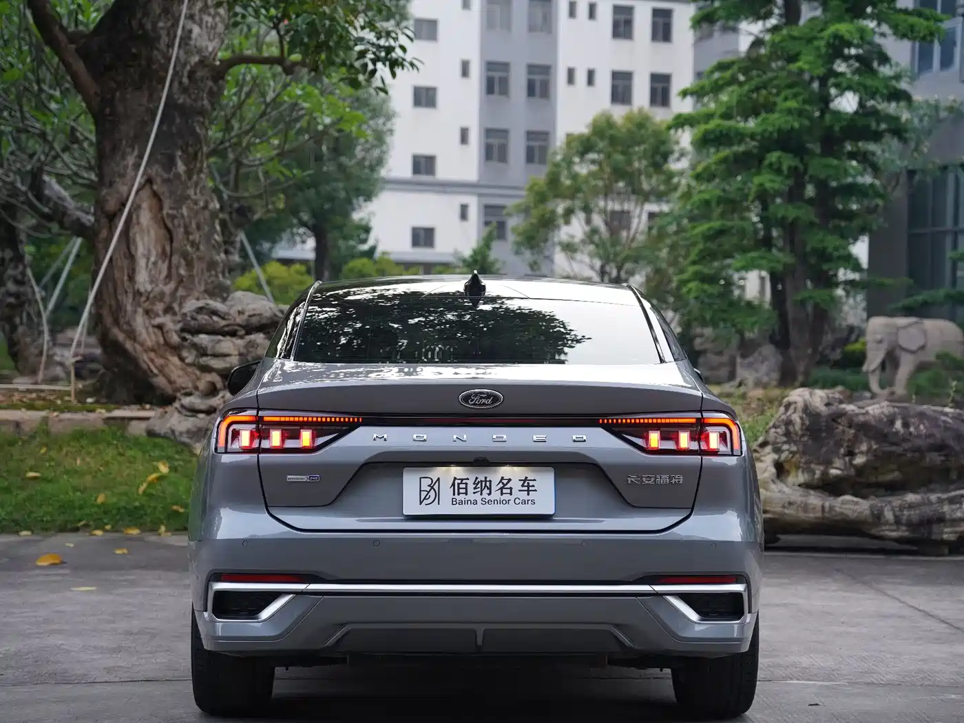 FORD MONDEO