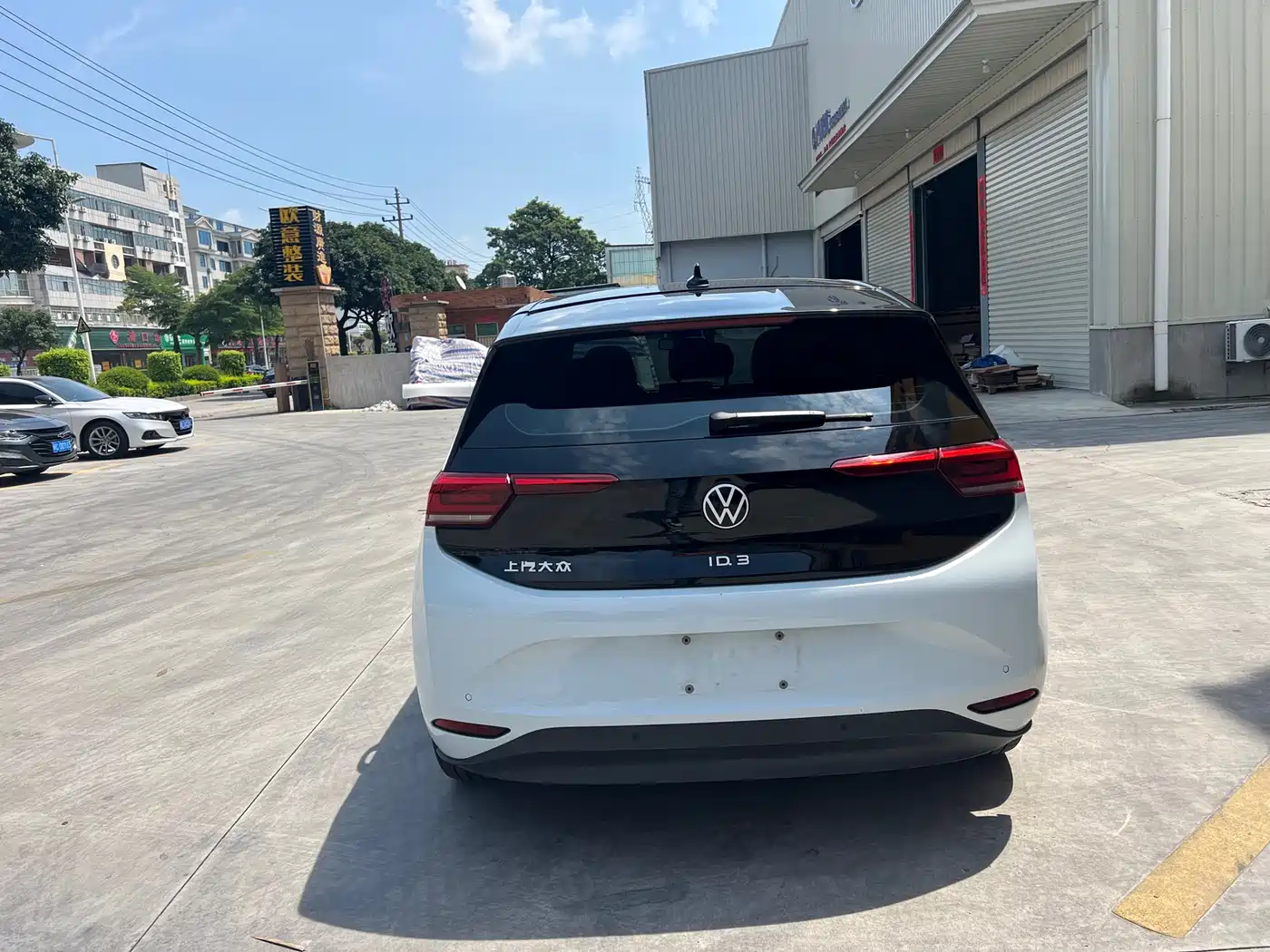 Volkswagen ID.3 2023 Pure Smart Edition фото 6