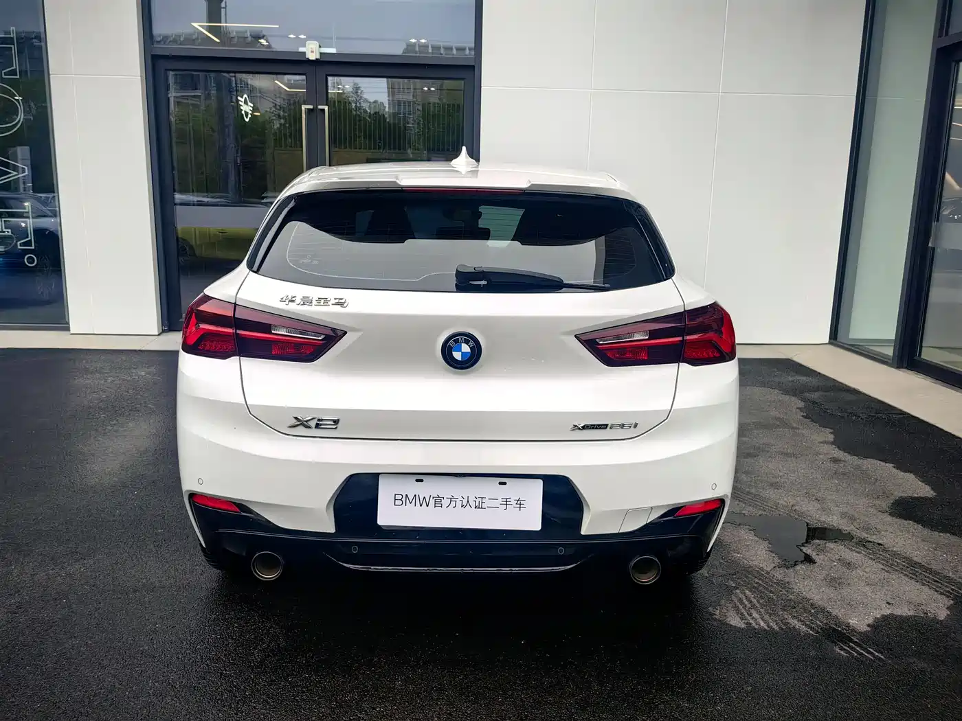 BMW X2 2022 sDrive25i Black Night Edition фото 5
