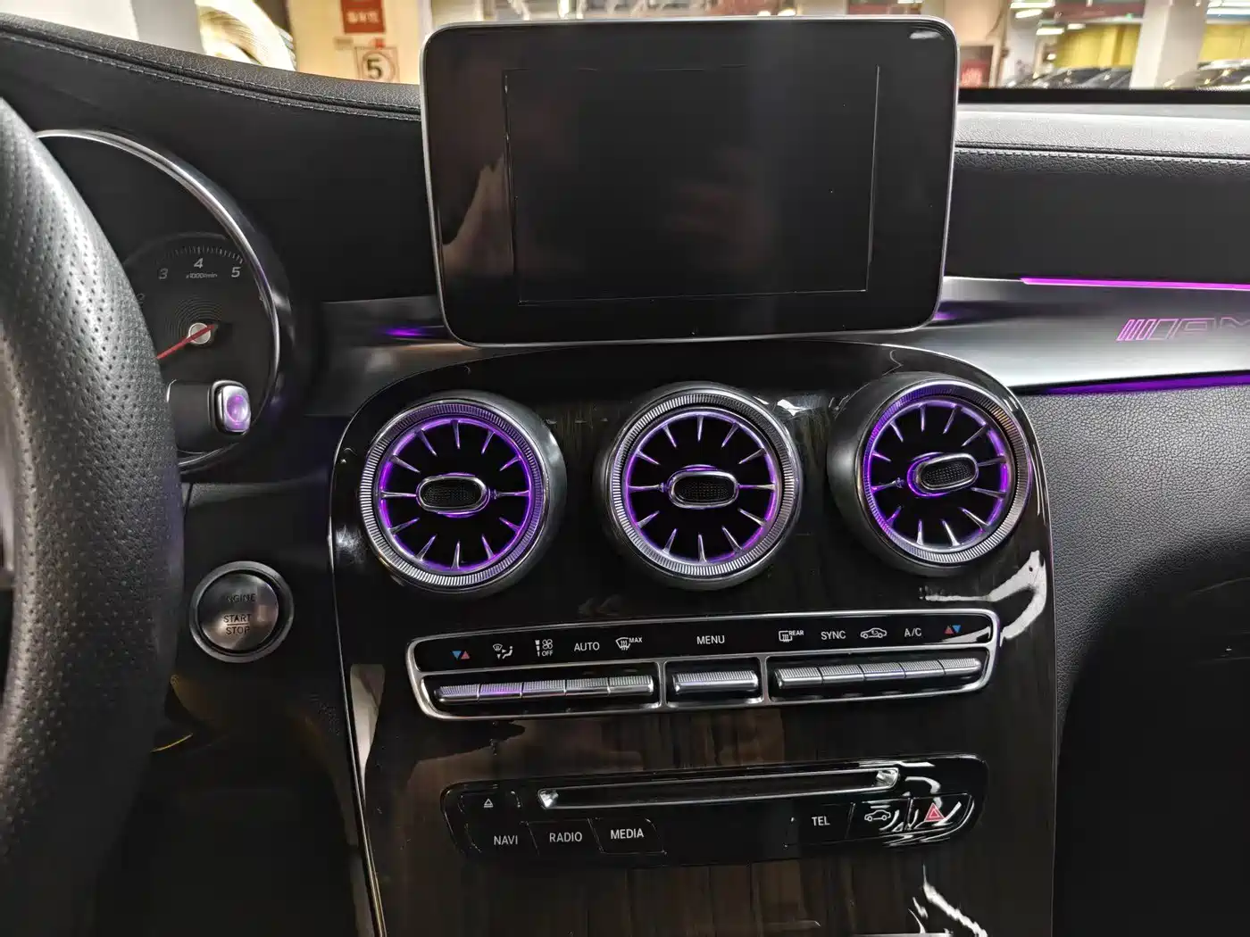 Mercedes-Benz GLC 2016 GLC 260 4MATIC Luxury фото 8