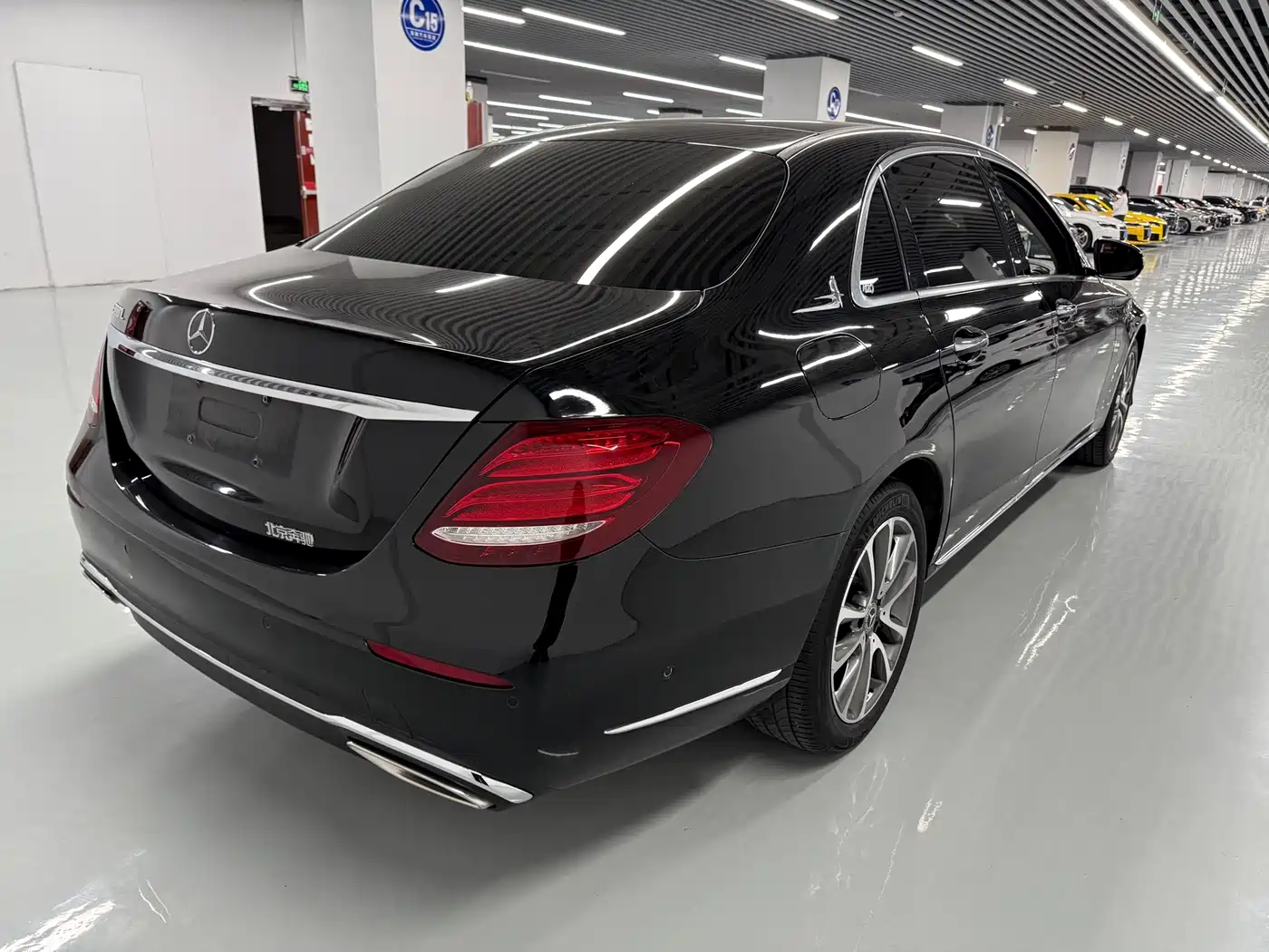 Mercedes-Benz E-Class 2018 E 300 L Luxury фото 15