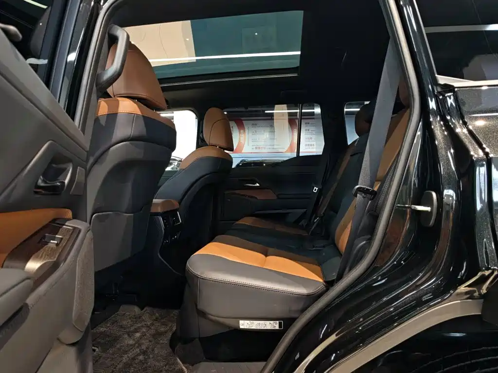 Lexus GX 2025 2024 Summit Edition
