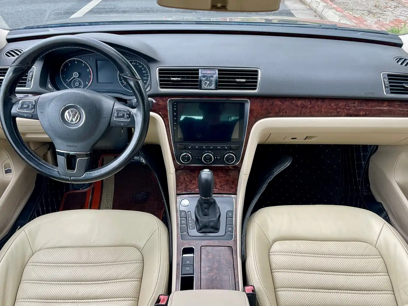 Volkswagen Passat 2013 2.0TSI DSG Yuzun фото 9