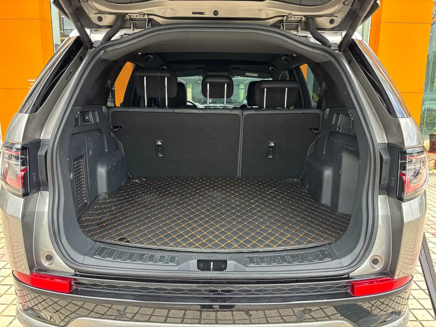 Land Rover Discovery Sport 2021 249PS R-Dynamic S Performance Edition фото 38