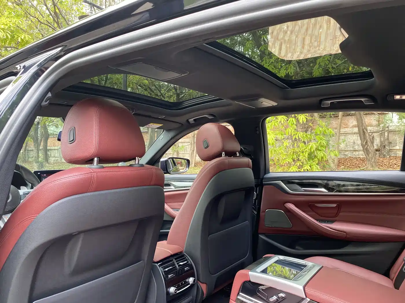 BMW 5 Series 2018 530Li Premium M Sport Package фото 16