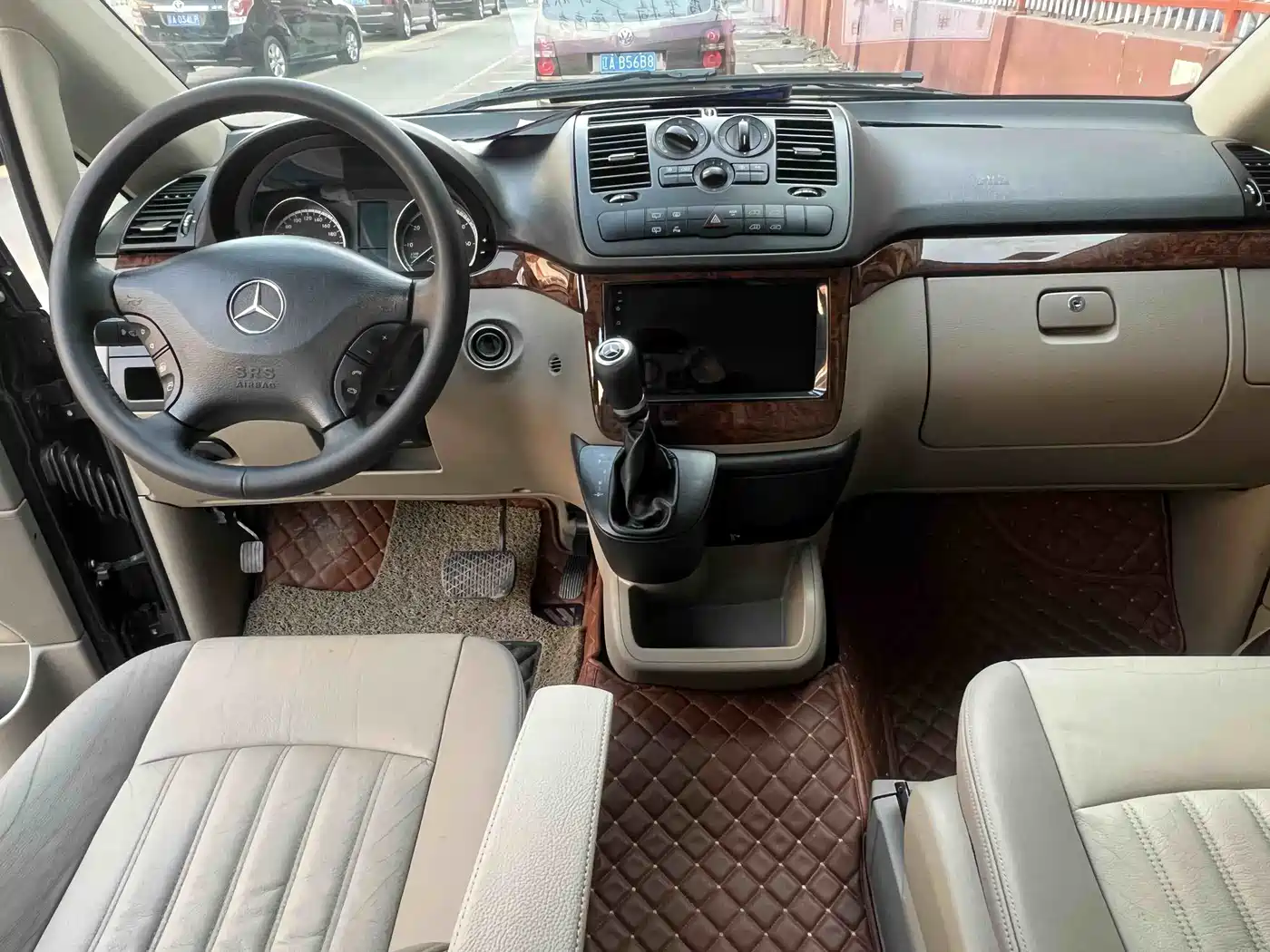 Mercedes-Benz Viano 2013 3.0L Comfort Edition фото 5