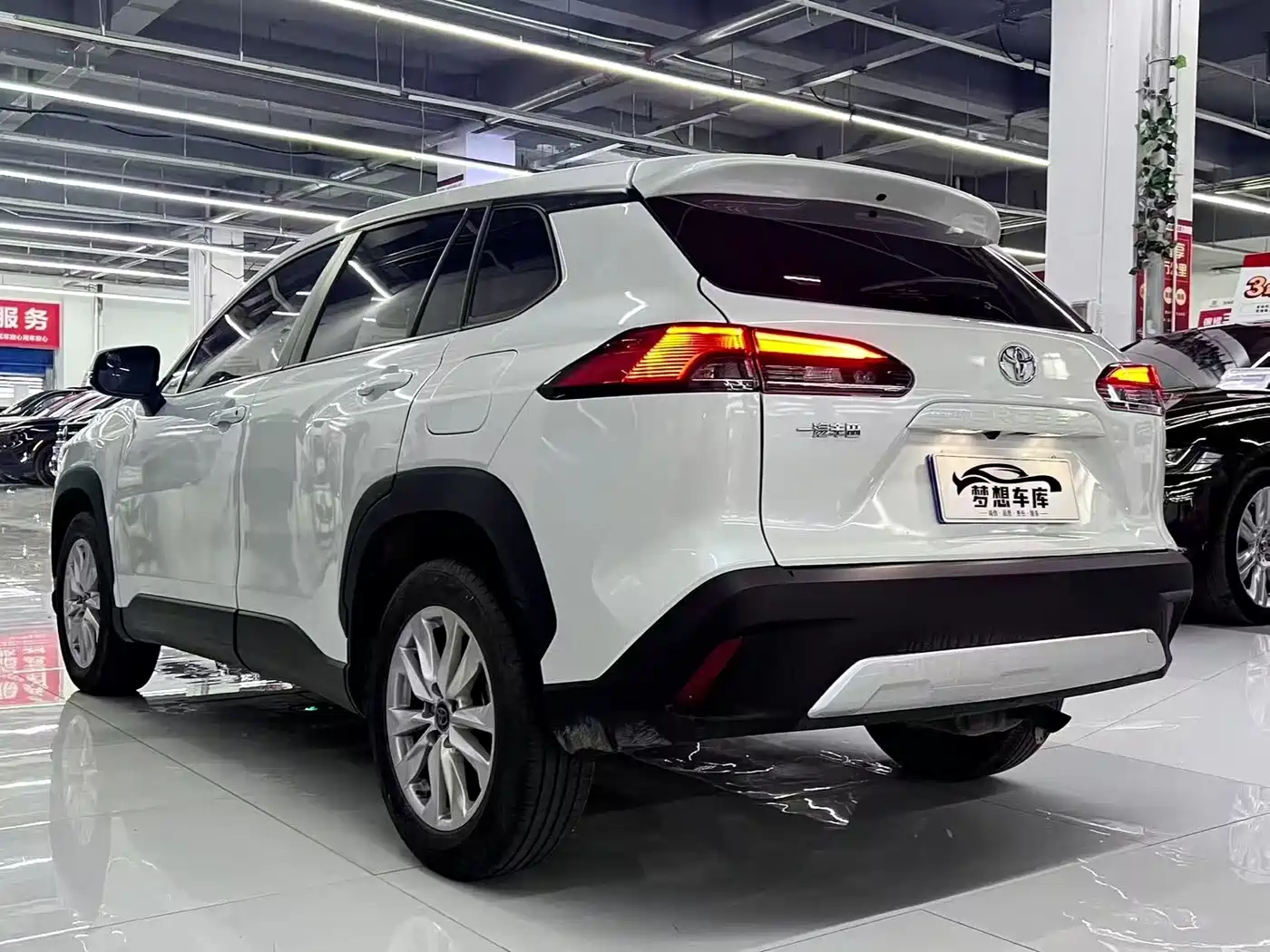 Toyota Corolla Cross 2023 2.0L Luxury Edition фото 7