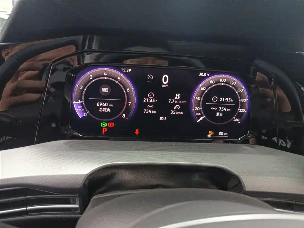 Volkswagen Golf 2025 Facelift 300TSI Pro фото 8