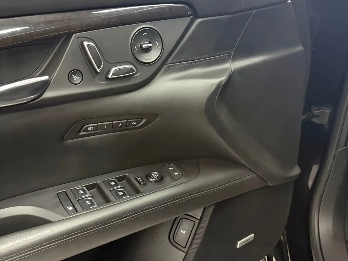 Cadillac CT6 2018 2017 28T Platinum