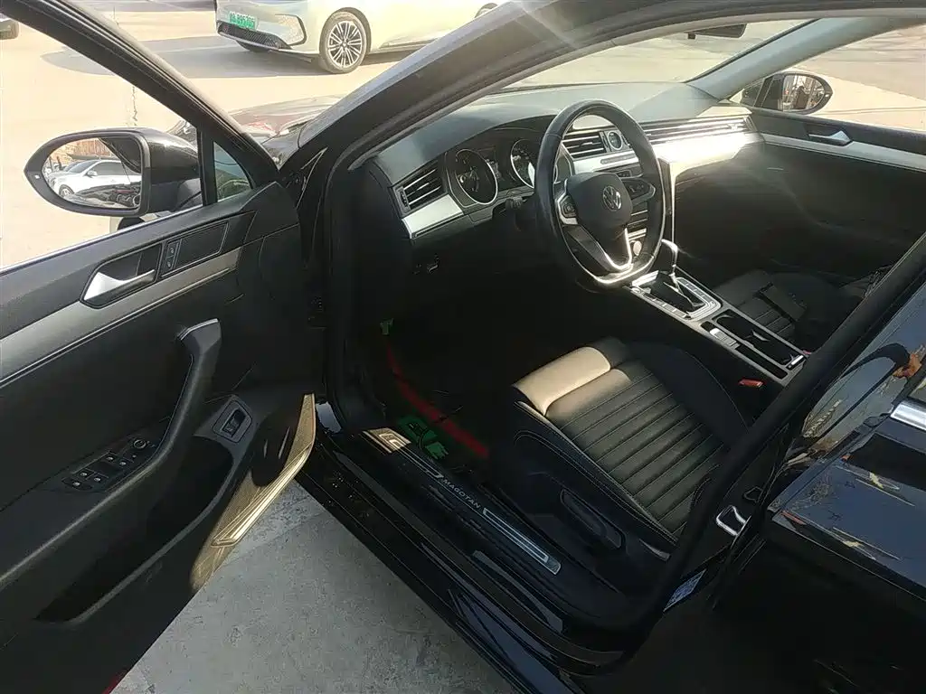 Volkswagen Magotan 2020 280TSI DSG Comfort фото 13