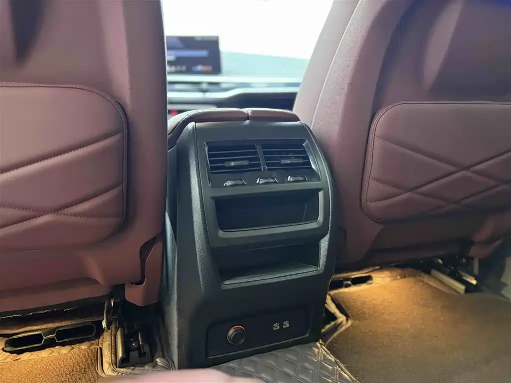 BMW X5 2023 xDrive 30Li M Sport Package фото 26