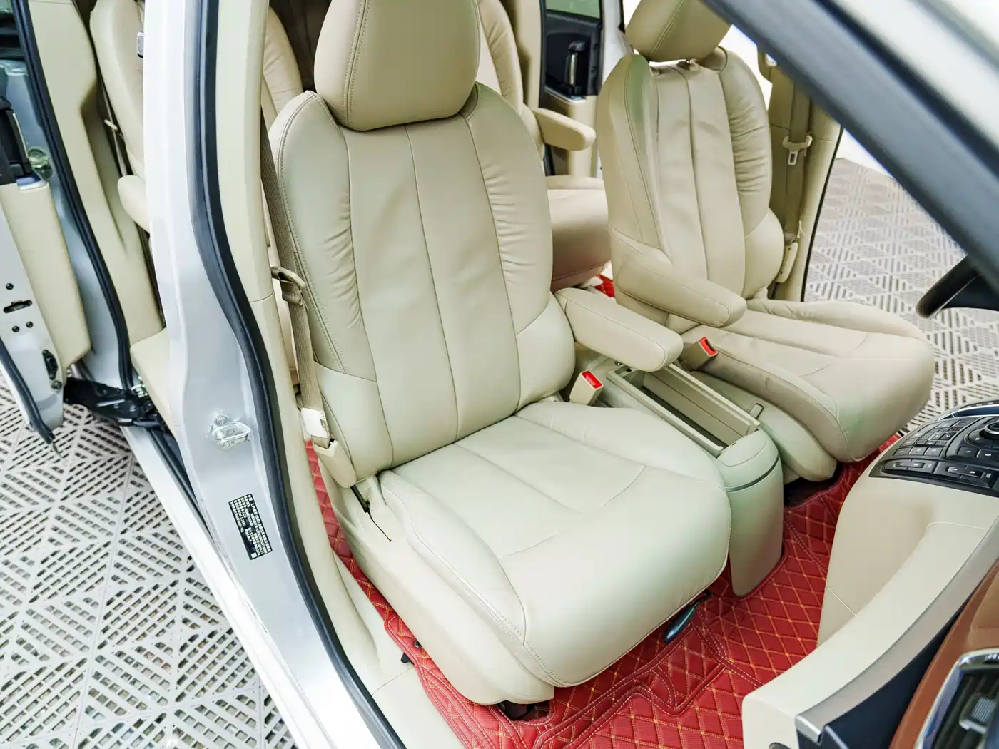 Buick GL8 2017 25S Premium Model China V фото 11