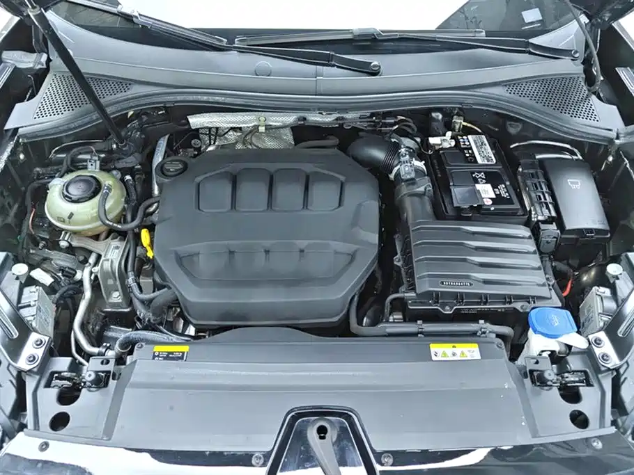Volkswagen Tayron 2023 330TSI 2WD Luxury Plus Advanced Edition фото 10