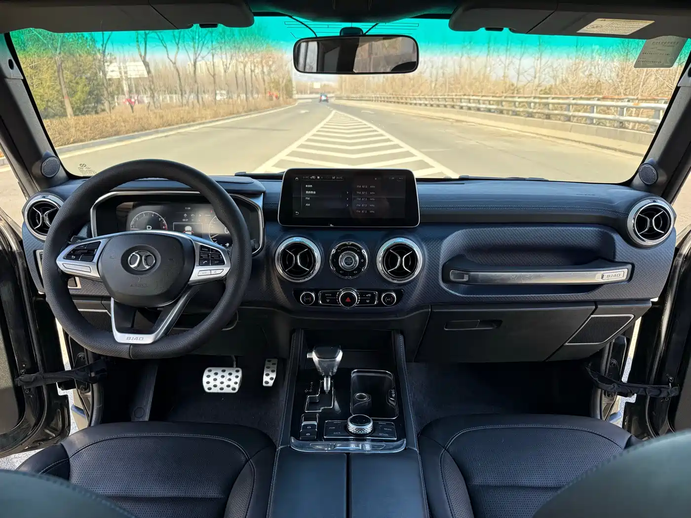 BAIC ORV Beijing Offroad BJ40 2018 PLUS 2.3T Auto 4WD Premium Edition China V фото 4