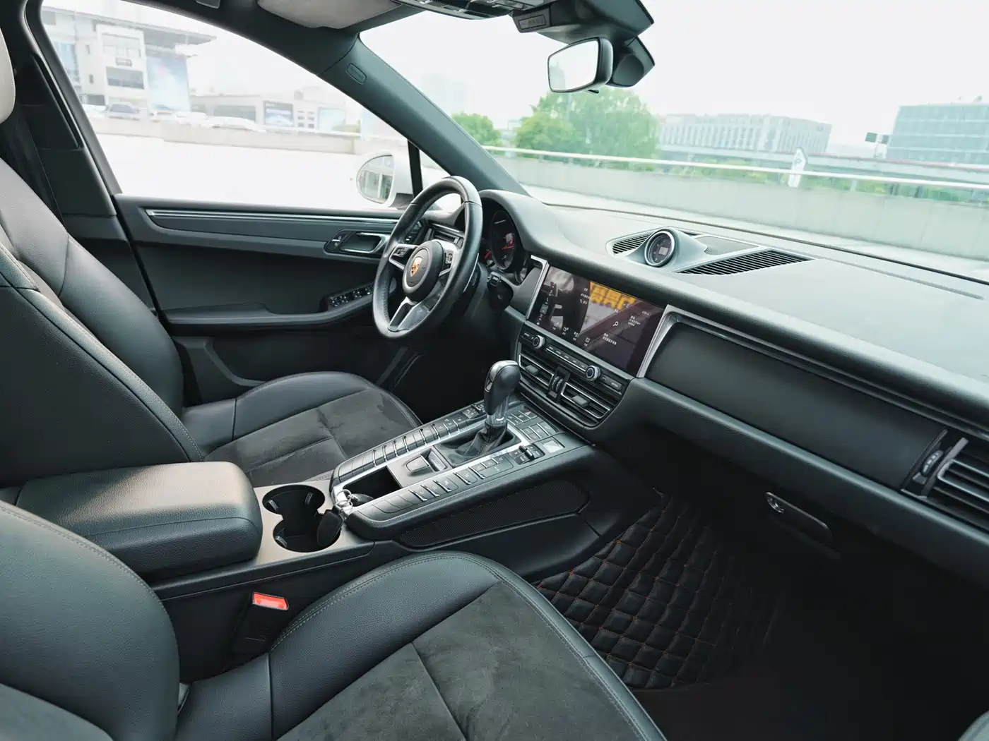 Porsche Macan 2020 Macan 2.0T фото 8