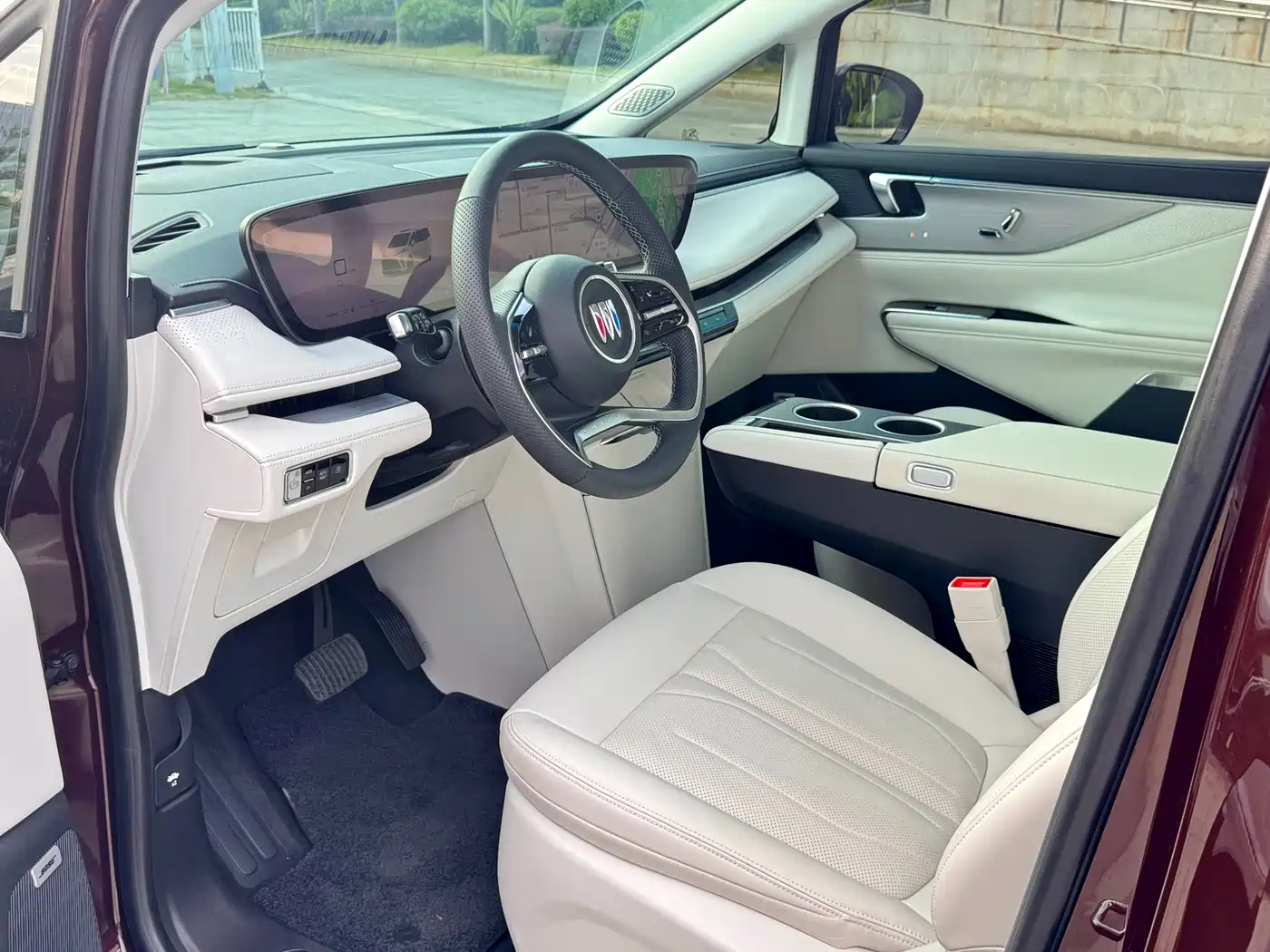 Buick GL8 New Energy 2024 Landglory Premium Edition 7-Seater фото 7