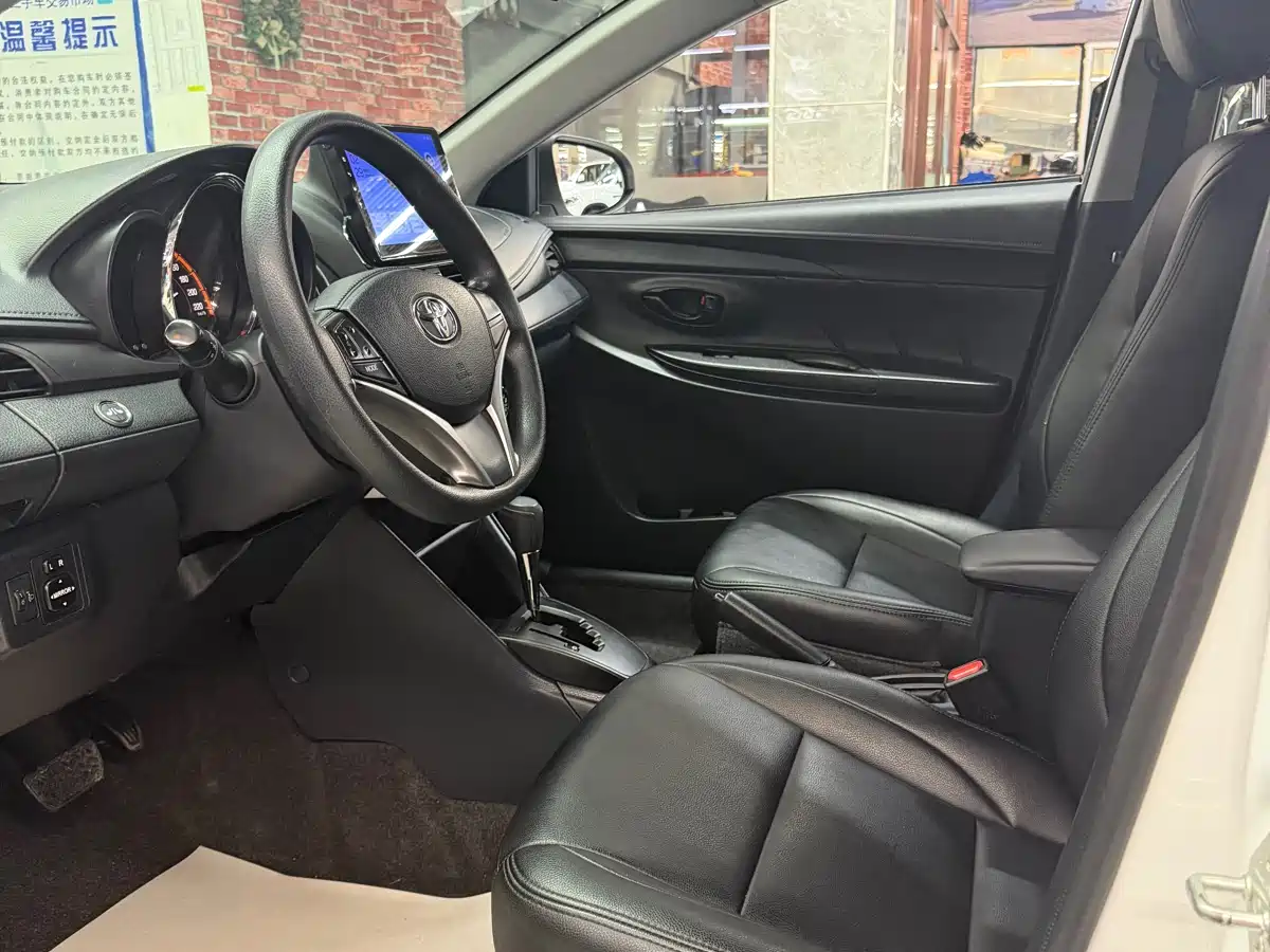 Toyota YARiS L Zhi Xuan 2022 Zhi Xuan X 1.5L CVT Leading PLUS Edition фото 12