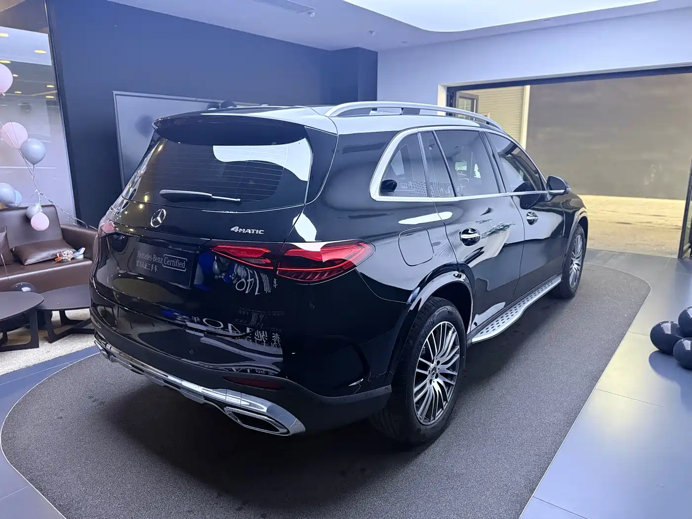 MERCEDES-BENZ GLC