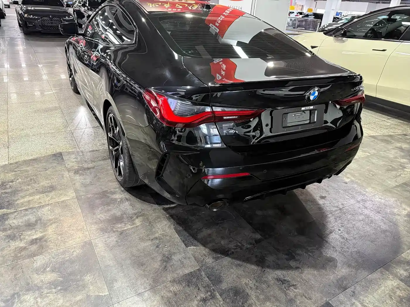 BMW 4 Series 2024 430i M Sport Shadow Edition фото 13