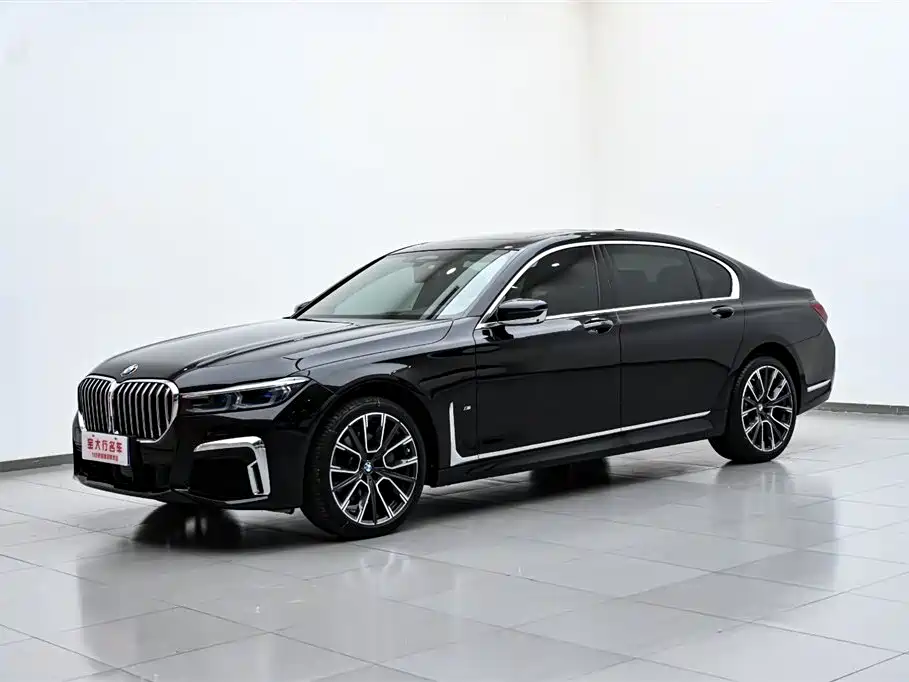 BMW 7 Series 2019 Facelift 740Li xDrive Executive M Sport Package фото 2