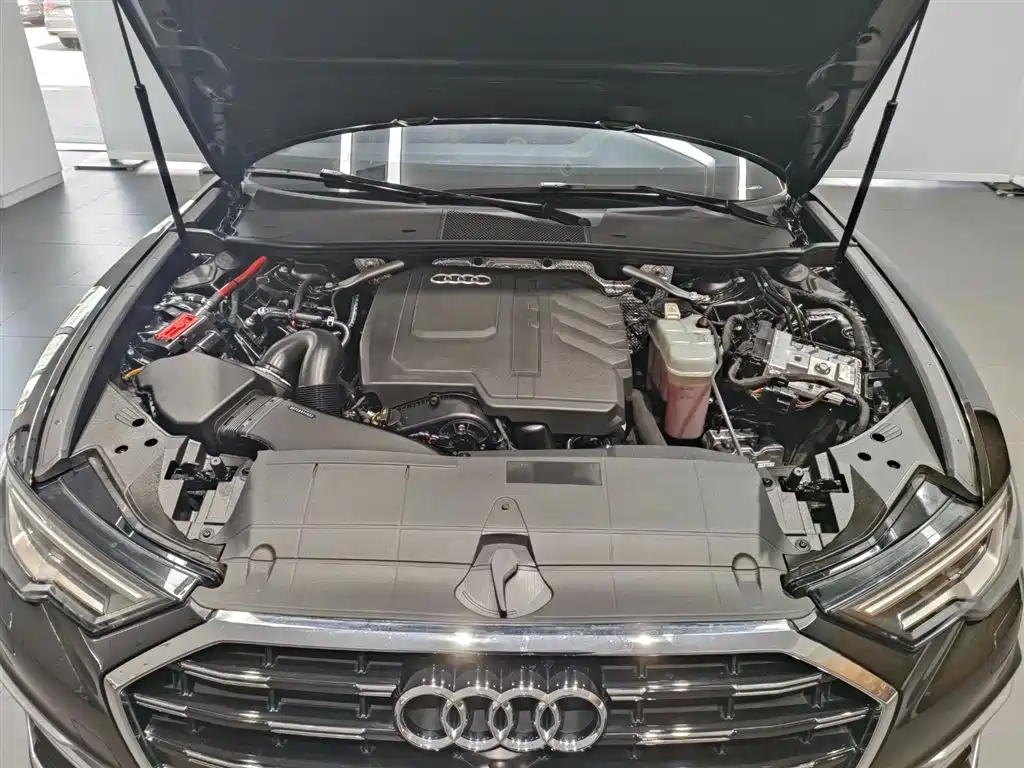Audi A6L 2023 Facelift 45 TFSI Premium Dynamic фото 8