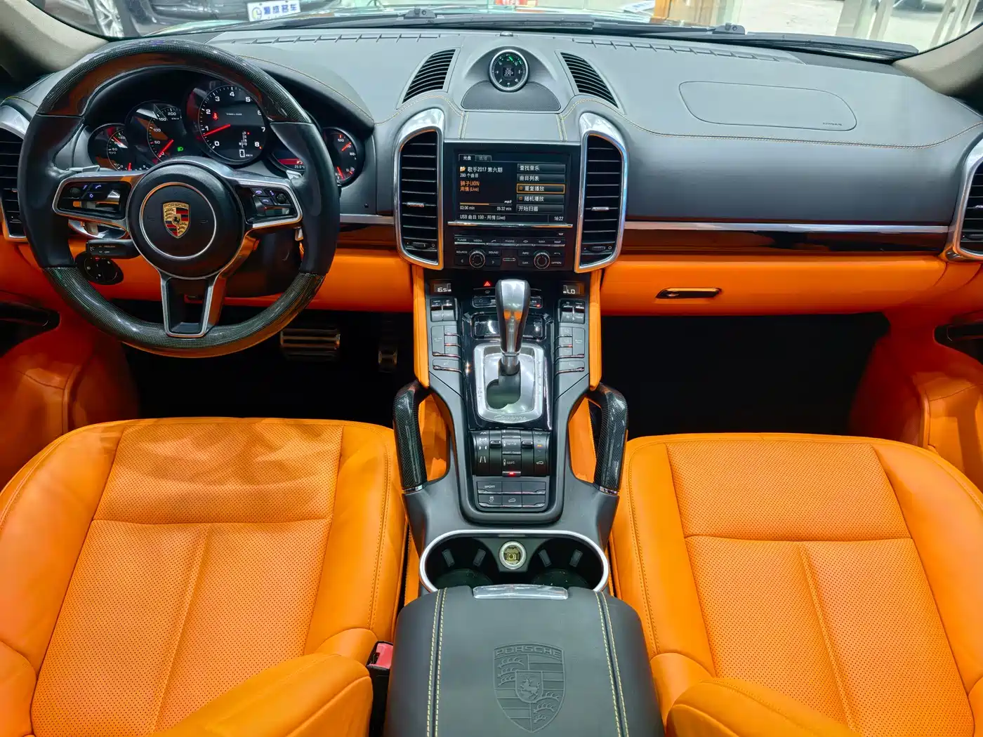 Porsche Cayenne 2011 Cayenne 3.0T фото 9