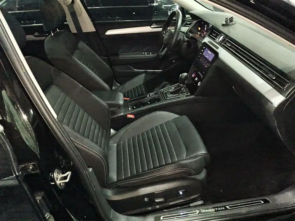 Volkswagen Magotan 2025 Popular Edition 280TSI DSG Comfort фото 25