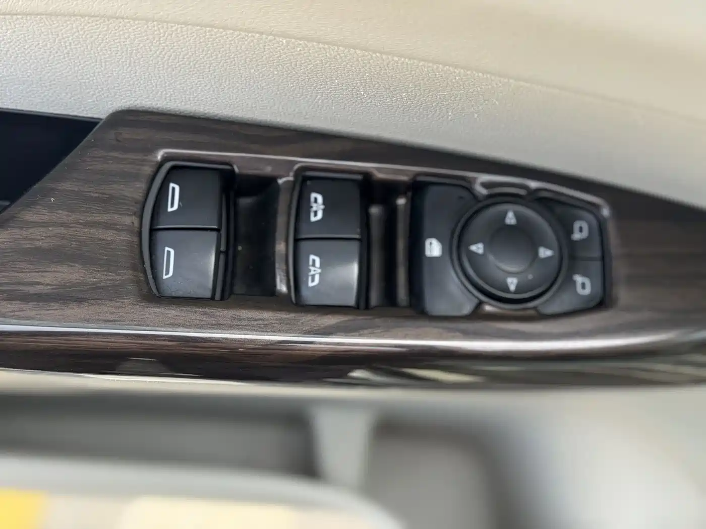 Buick GL8 2018 ES 28T Premium Type China VI фото 26