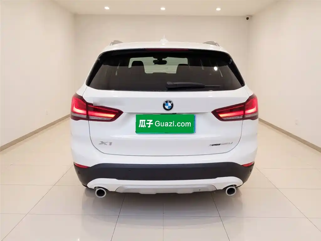 BMW X1 2020 xDrive25Li Premium Edition фото 6
