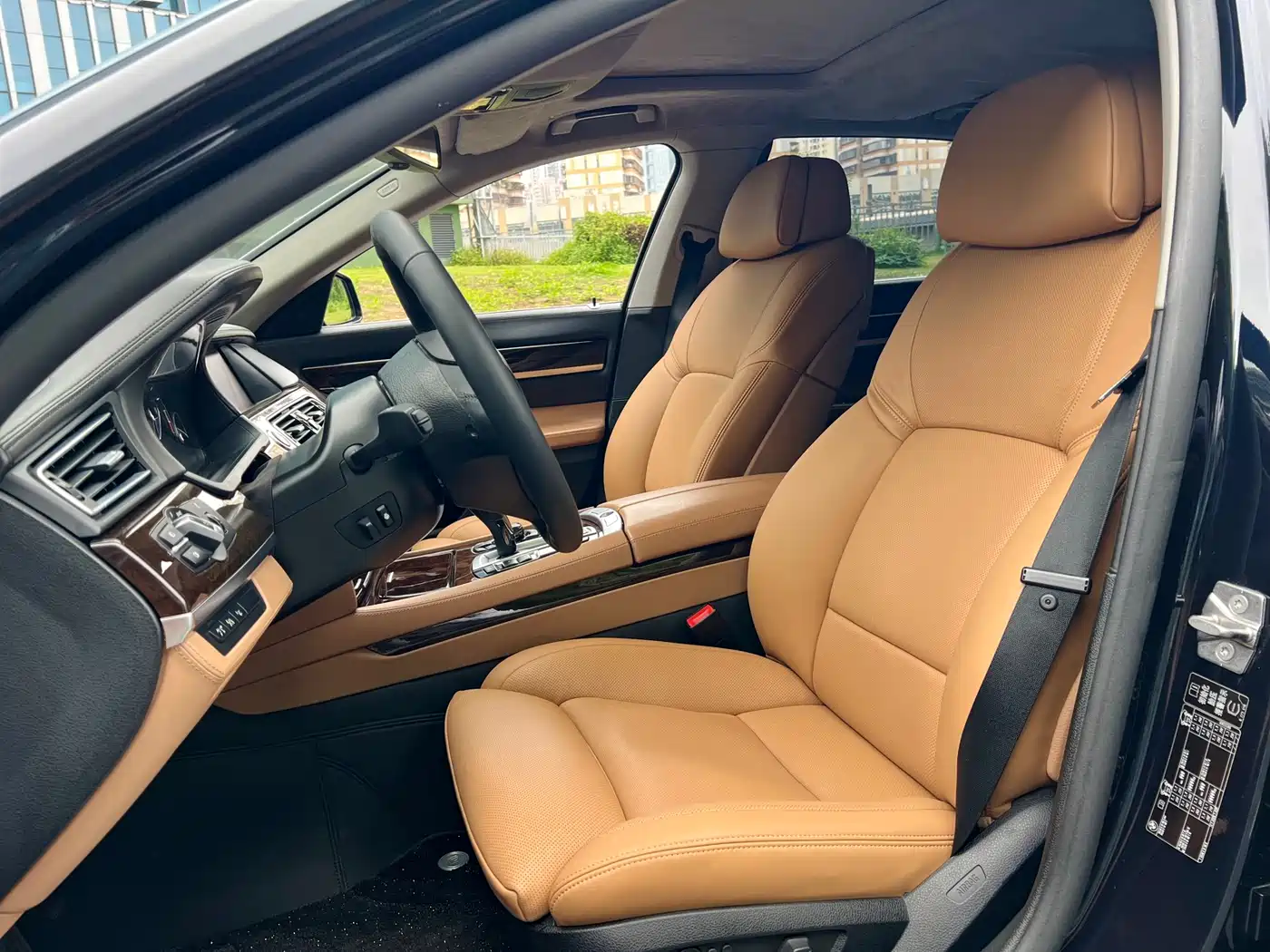 BMW 7 Series 2012 760Li 25th Anniversary Limited Edition фото 8