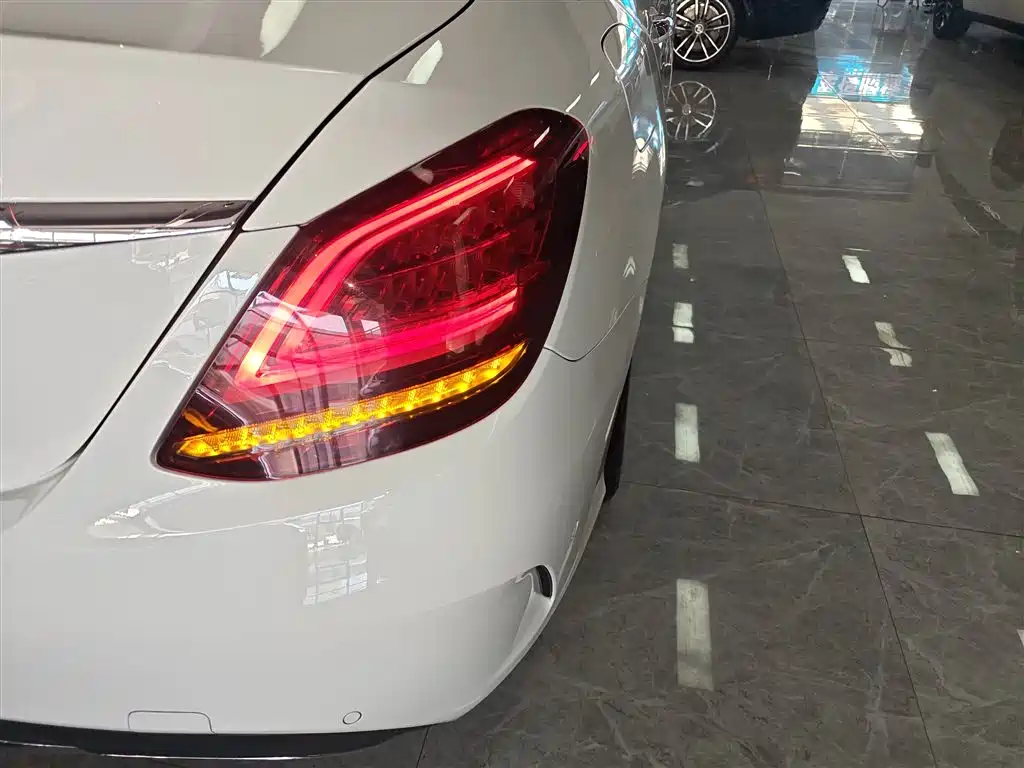Mercedes-Benz C-Class 2020 Facelift C 200 L Fashion Sport Version фото 8