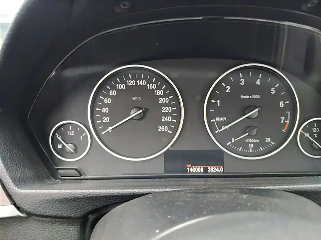BMW 3 Series 2016 320Li Progressive фото 12